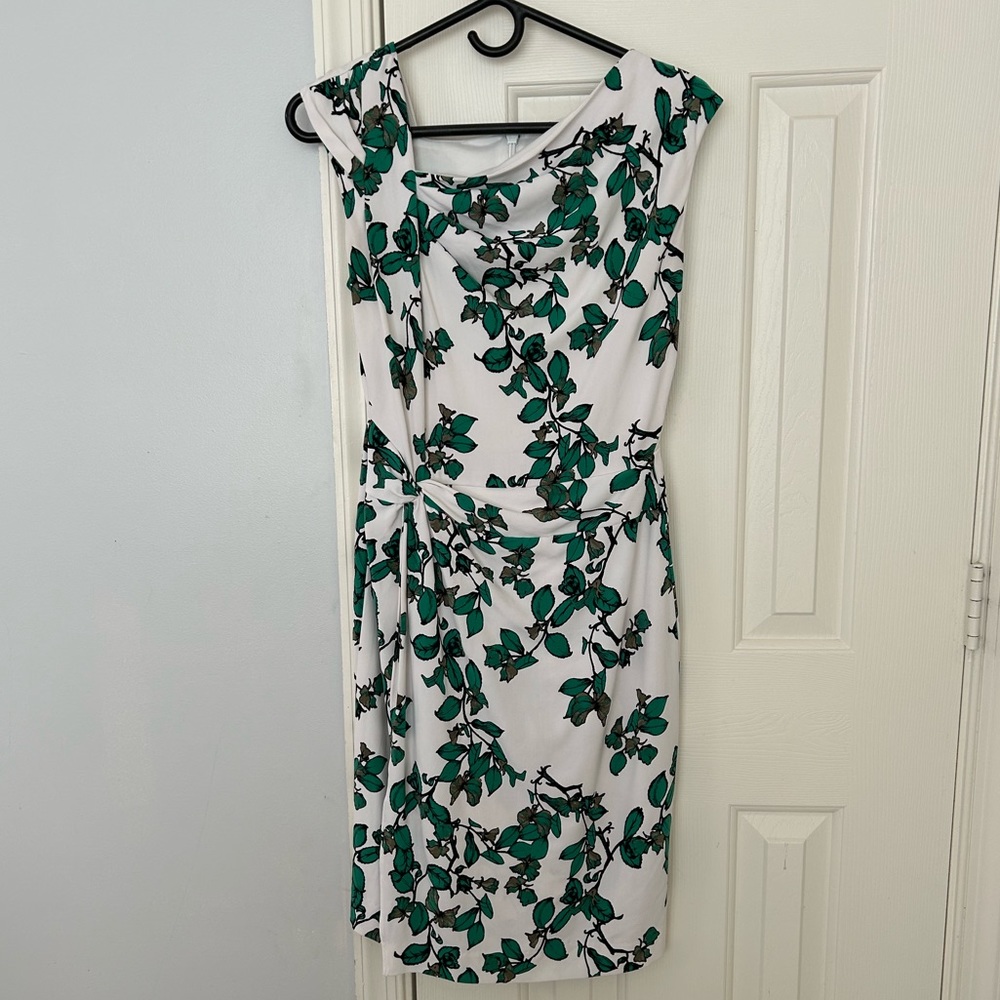 Beautiful Classy, Elegant Floral Print Dress for Work, Formal Occasions
